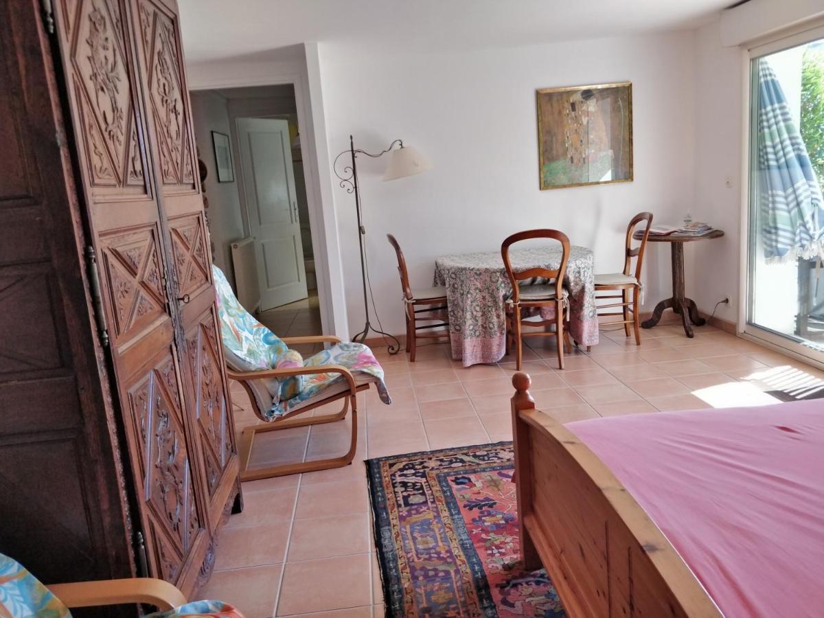 T1 Ou T2 Dans Villa Avec Jardin Proche Biarritz Anglet Eksteriør billede