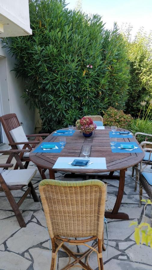 T1 Ou T2 Dans Villa Avec Jardin Proche Biarritz Anglet Eksteriør billede